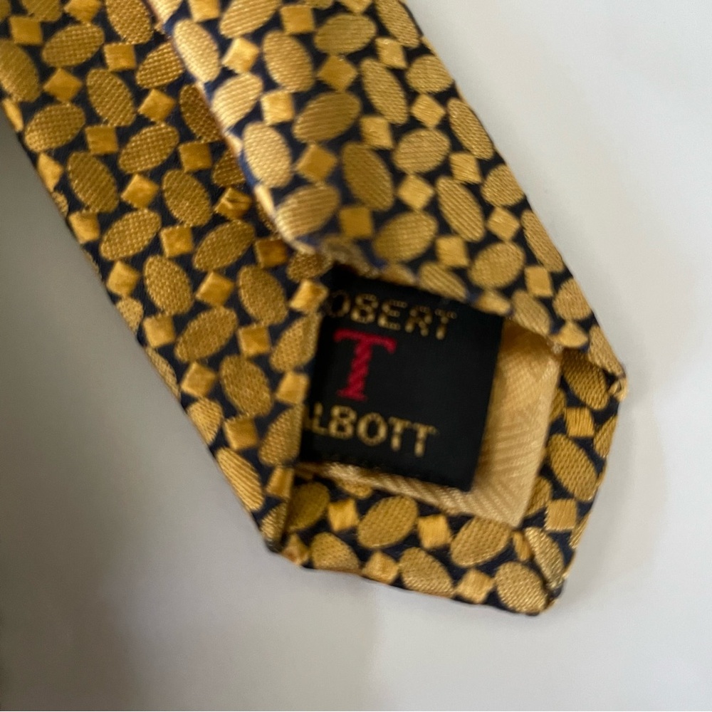Robert Talbott Gold Micro-Pattern Tie - image 4